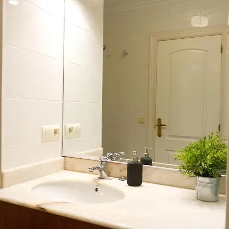 Exclusivo Piso En La Mejor Calle De Vigo. Principe Vigo